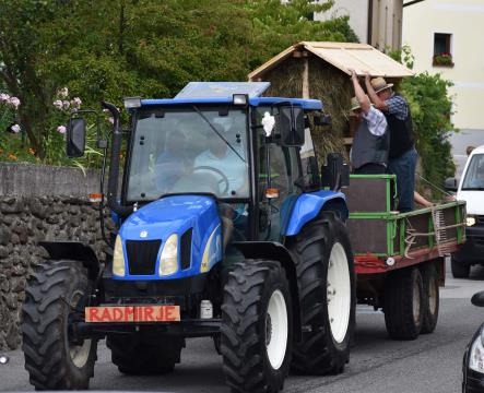 2022_Flosarski_bal_Maj_MArovt (15)